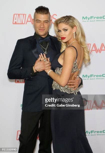 PORNFIDELITY Jessa Rhodes Fucks for Her Life .